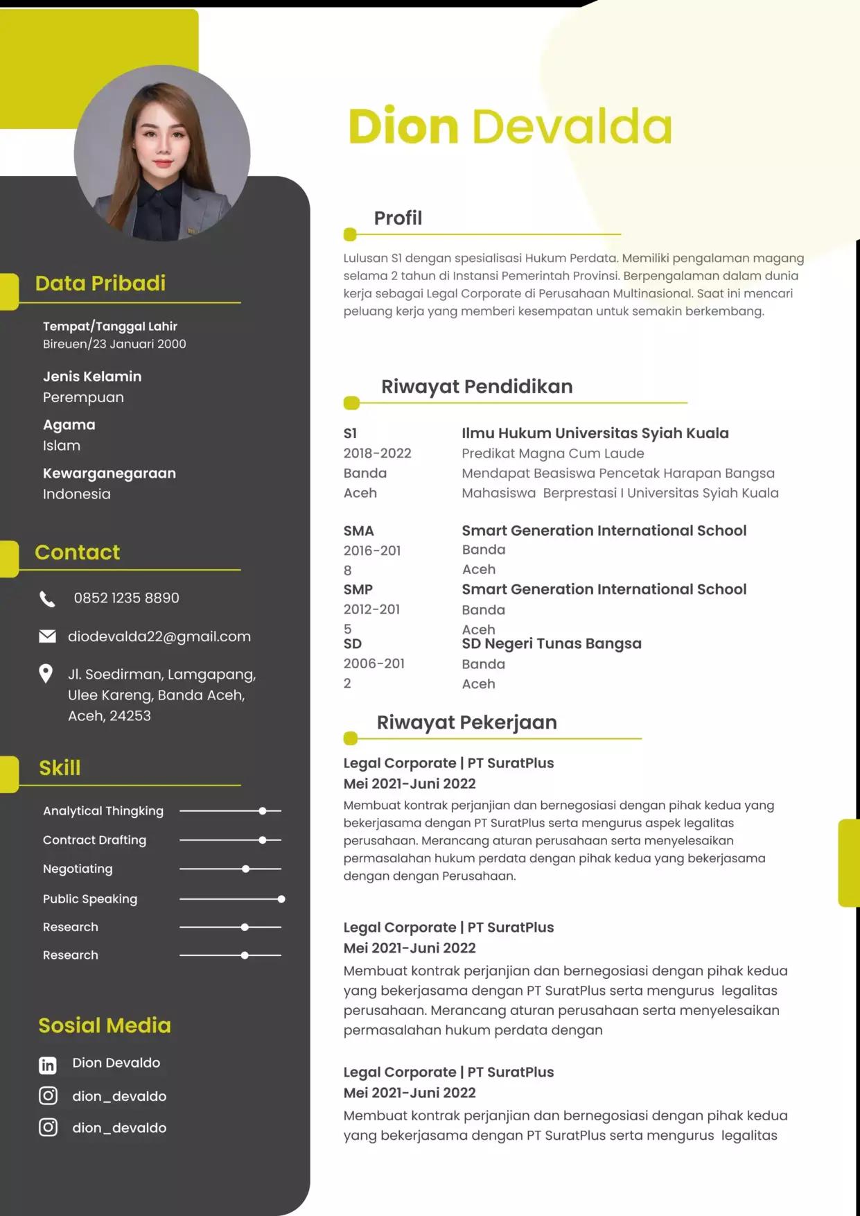 Contoh template CV SuratPlus